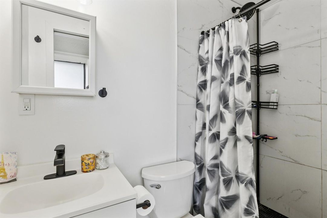 55_Davis_Rd_034