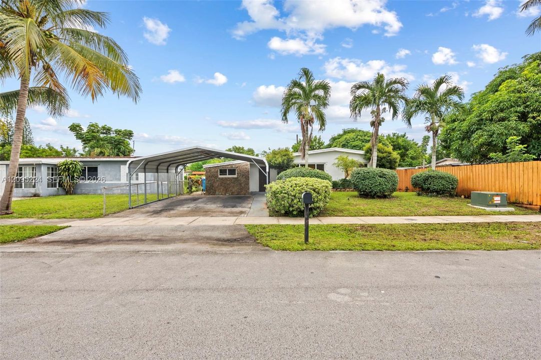 Activo con contrato: $449,999 (3 camas, 1 baños, 1483 Pies cuadrados)