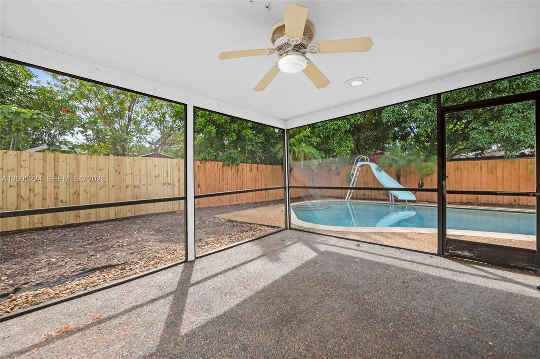 Activo con contrato: $449,999 (3 camas, 1 baños, 1483 Pies cuadrados)
