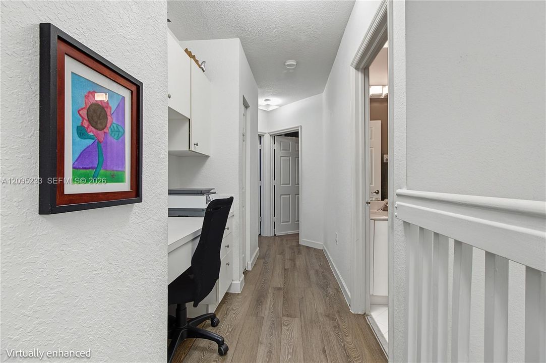 En Venta: $625,000 (4 camas, 3 baños, 1808 Pies cuadrados)