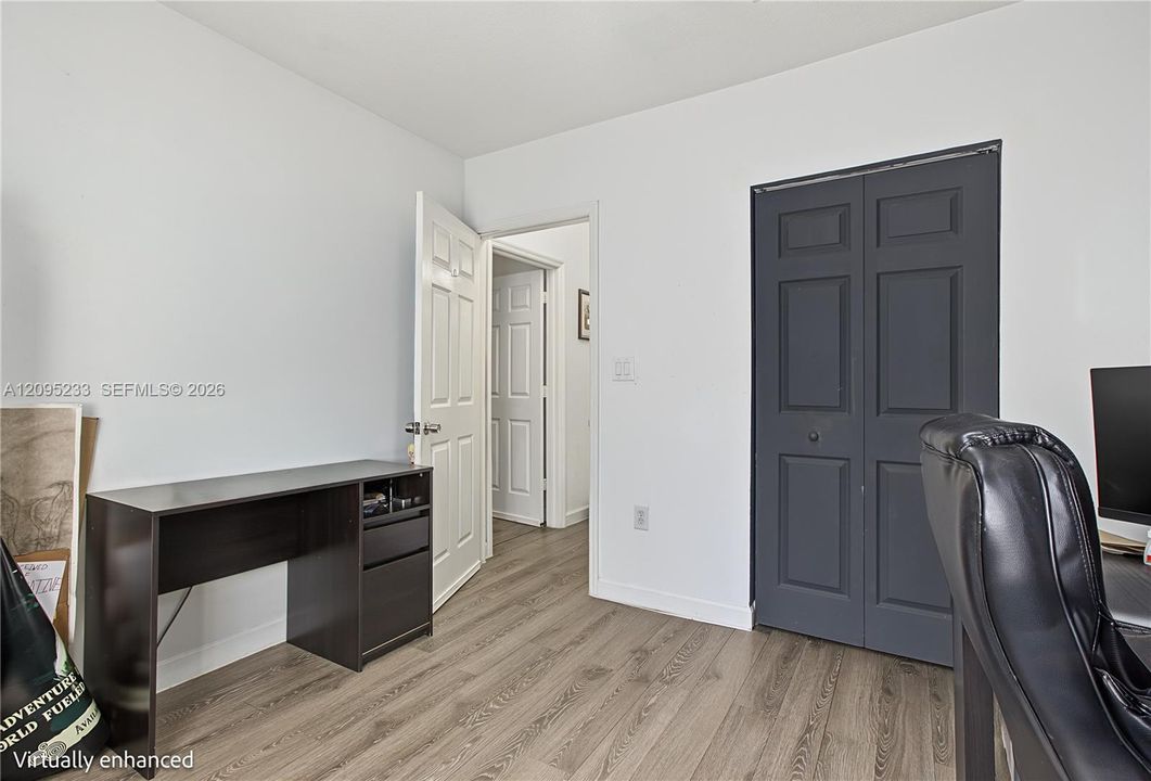 En Venta: $625,000 (4 camas, 3 baños, 1808 Pies cuadrados)