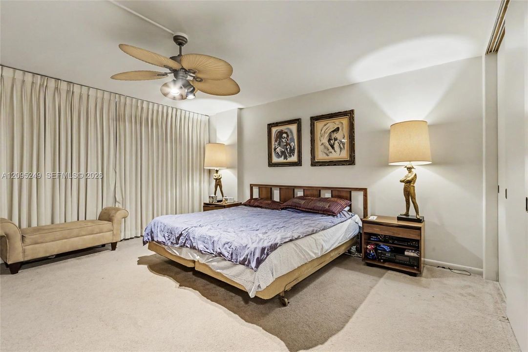 En Venta: $599,000 (2 camas, 2 baños, 1230 Pies cuadrados)