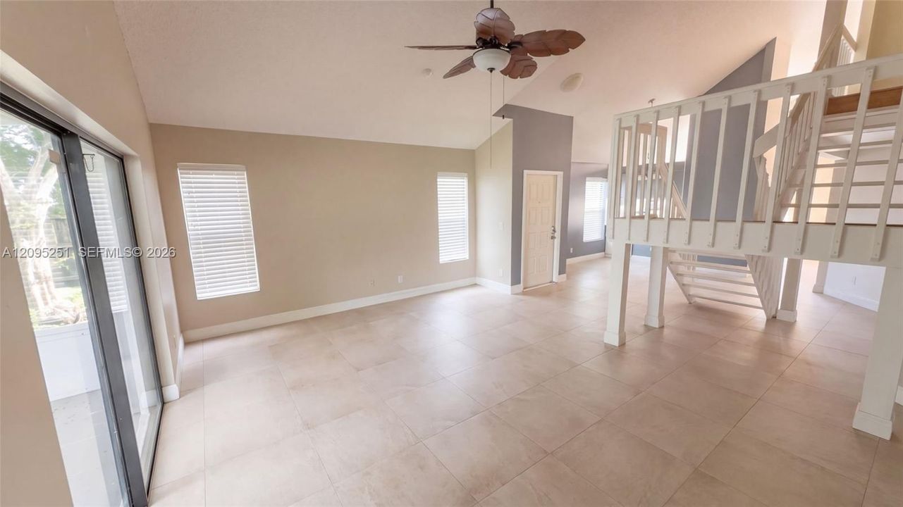 For Sale: $470,000 (3 beds, 2 baths, 1801 Square Feet)