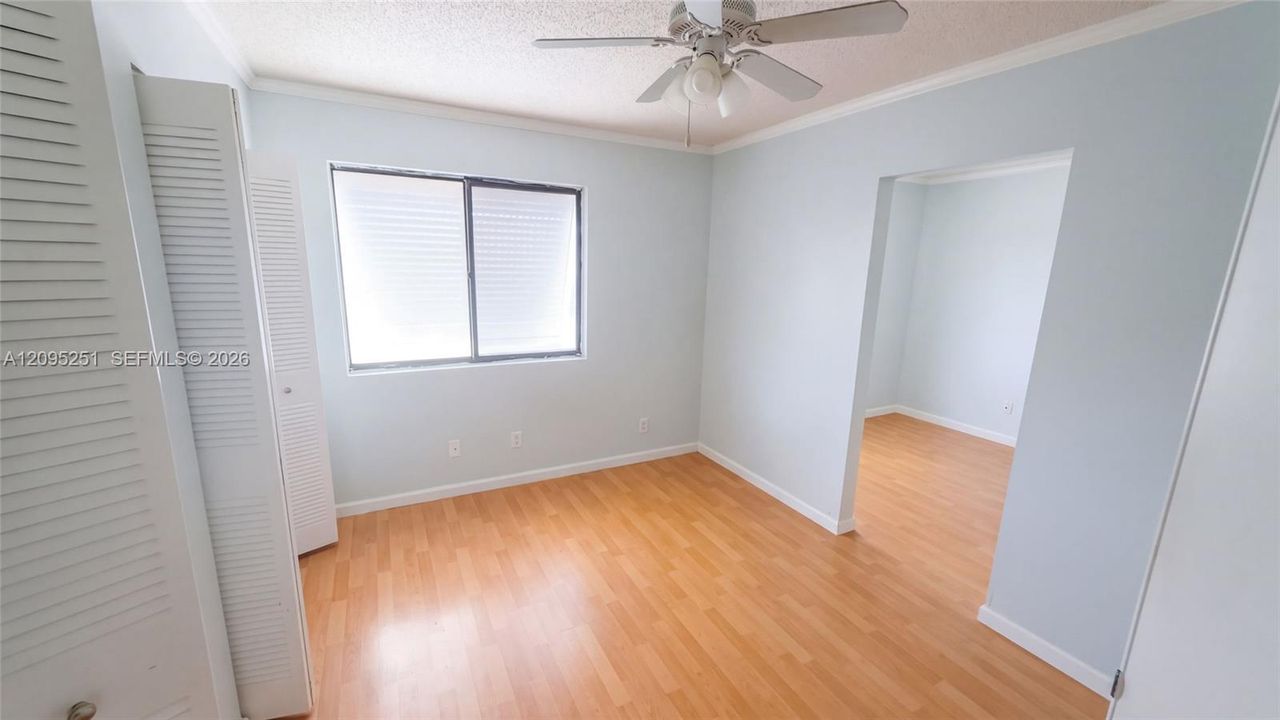 For Sale: $470,000 (3 beds, 2 baths, 1801 Square Feet)