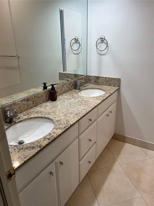 For Sale: $1,595,000 (4 beds, 3 baths, 3570 Square Feet)