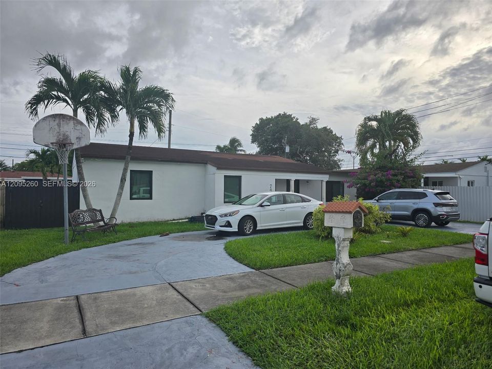En Venta: $680,000 (3 camas, 1 baños, 1738 Pies cuadrados)
