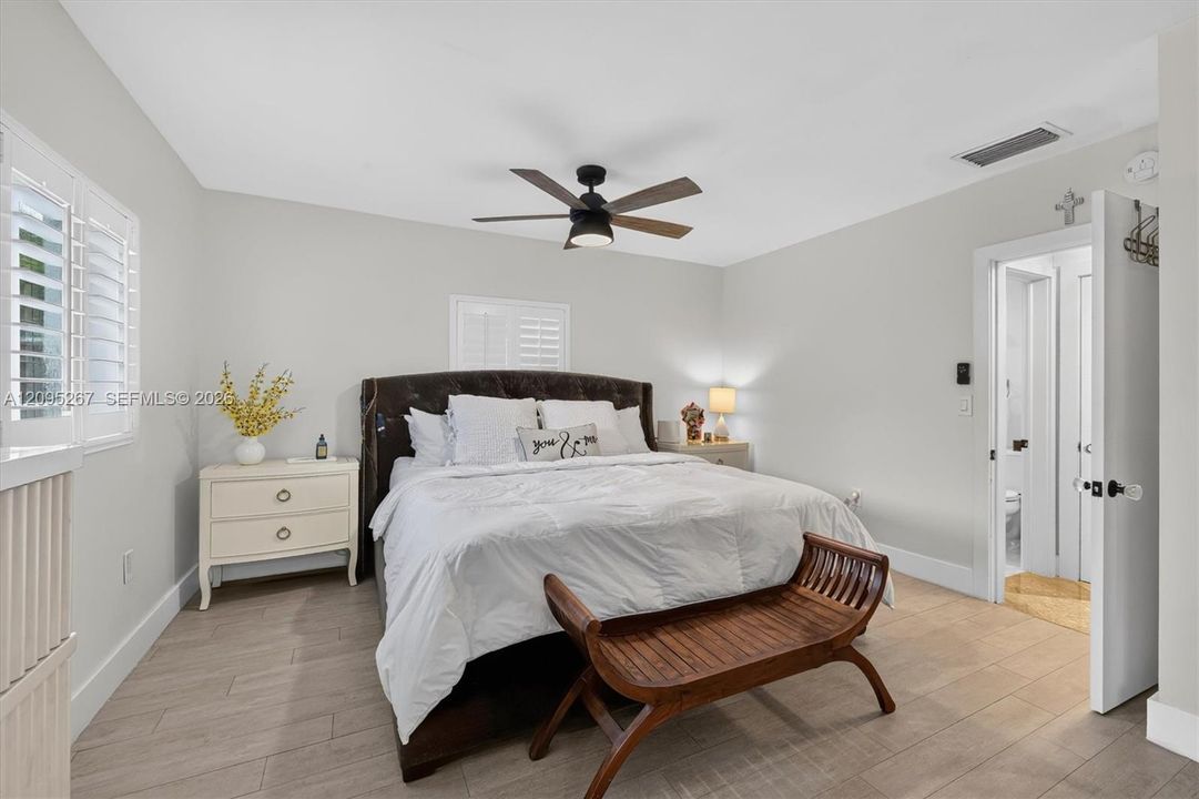For Rent: $5,000 (2 beds, 1 baths, 1519 Square Feet)