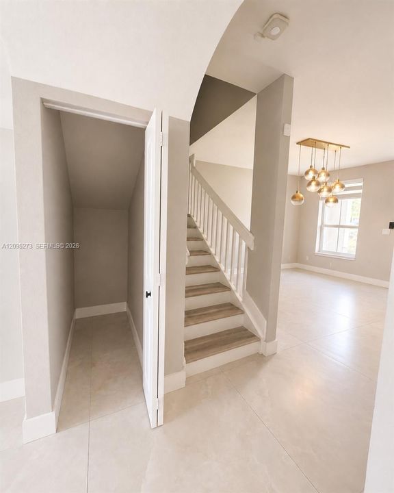 Hallway from Dining area to Family room/Kitchen