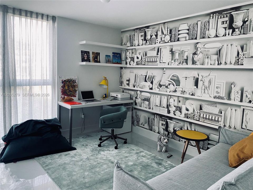 For Rent: $7,500 (2 beds, 2 baths, 1260 Square Feet)