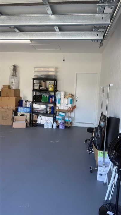 For Rent: $6,200 (4 beds, 4 baths, 2702 Square Feet)