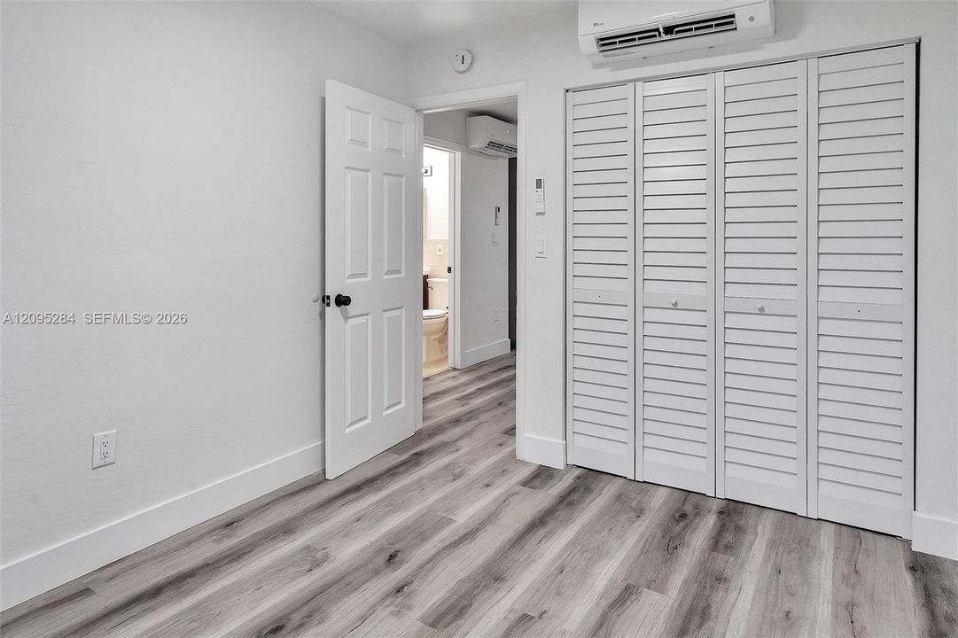 For Rent: $2,300 (2 beds, 1 baths, 675 Square Feet)