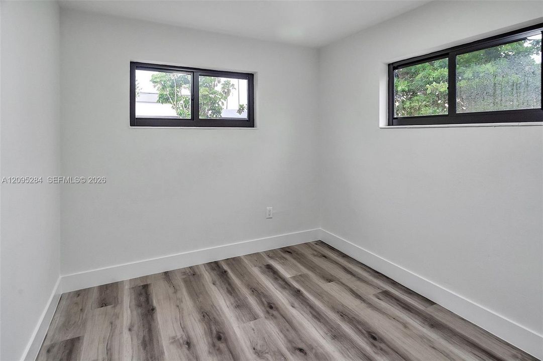 For Rent: $2,300 (2 beds, 1 baths, 675 Square Feet)