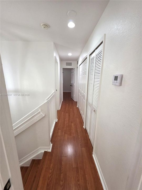 For Rent: $2,800 (3 beds, 2 baths, 1705 Square Feet)