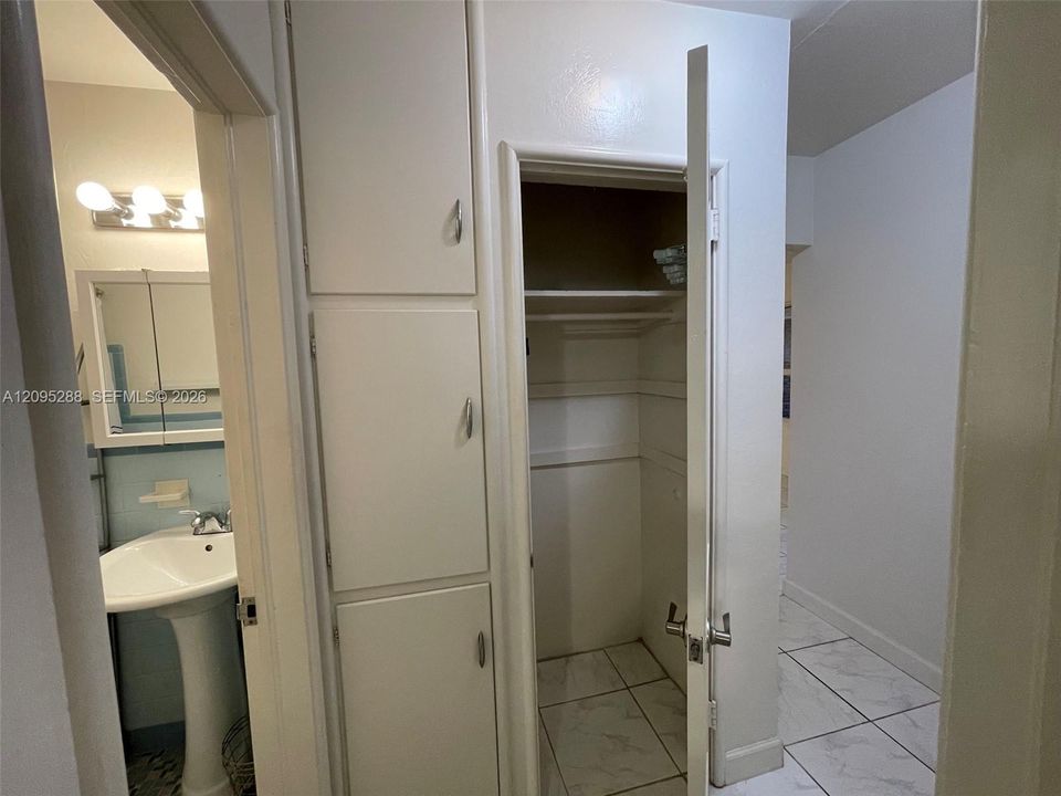En Renta: $1,850 (1 camas, 1 baños, 11437 Pies cuadrados)