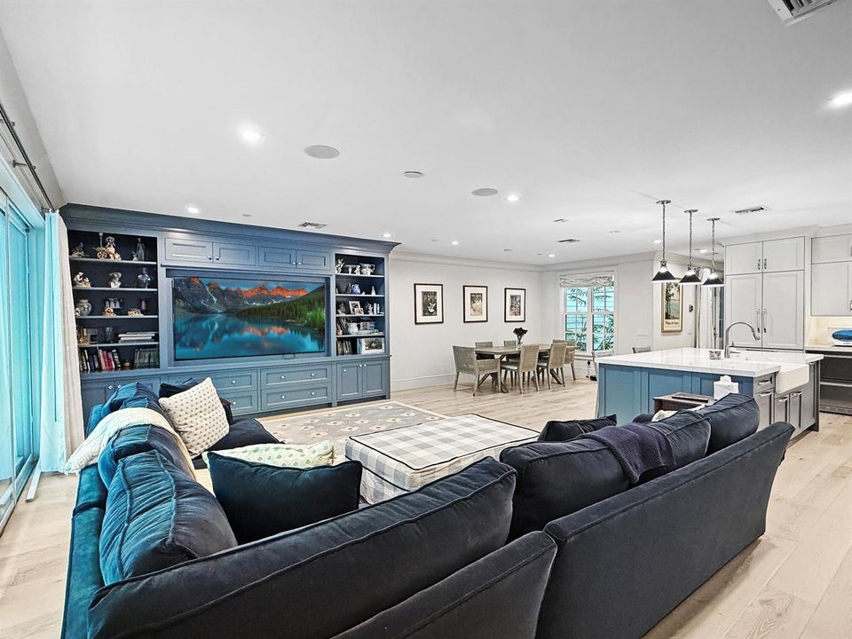 Living room #1
