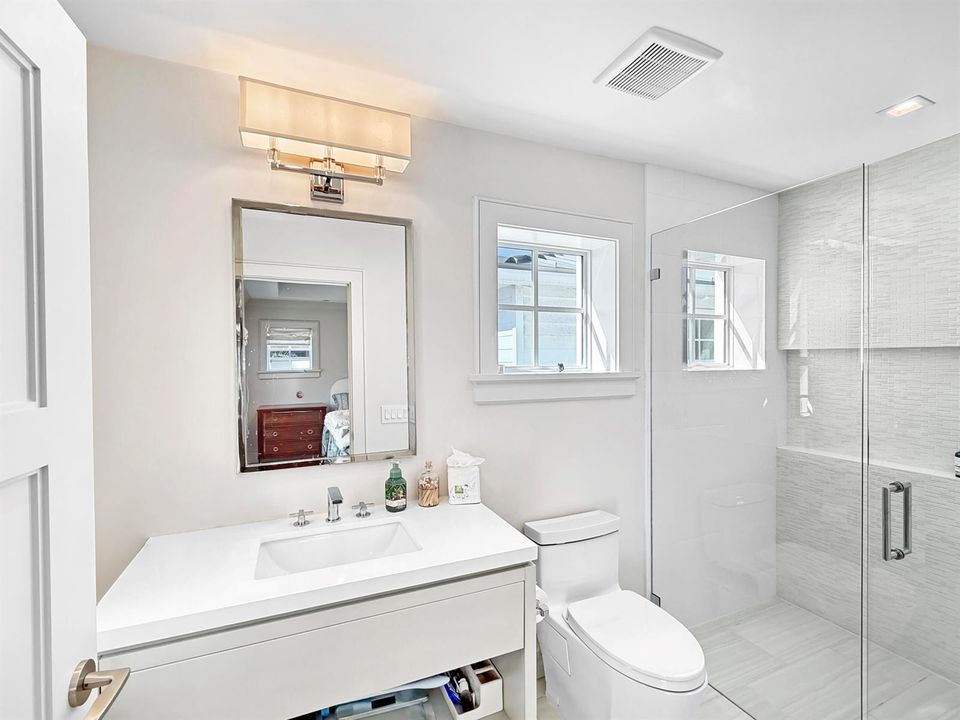 3rd floor bathroom