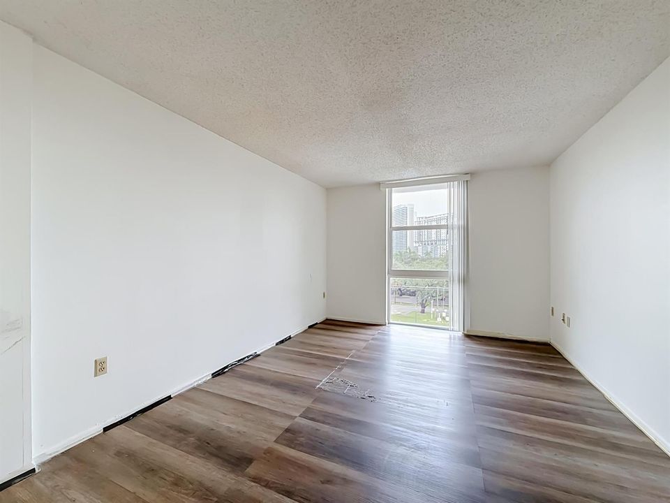 16851 NE 23rd Avenue #A608-22