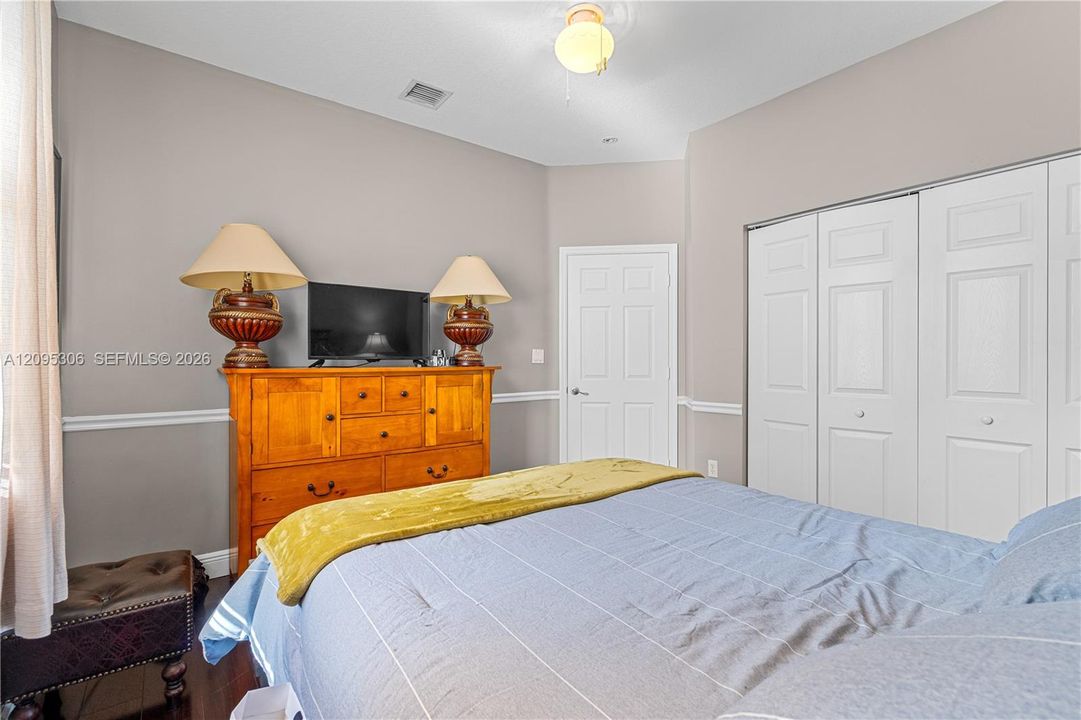 For Sale: $970,000 (4 beds, 3 baths, 2829 Square Feet)