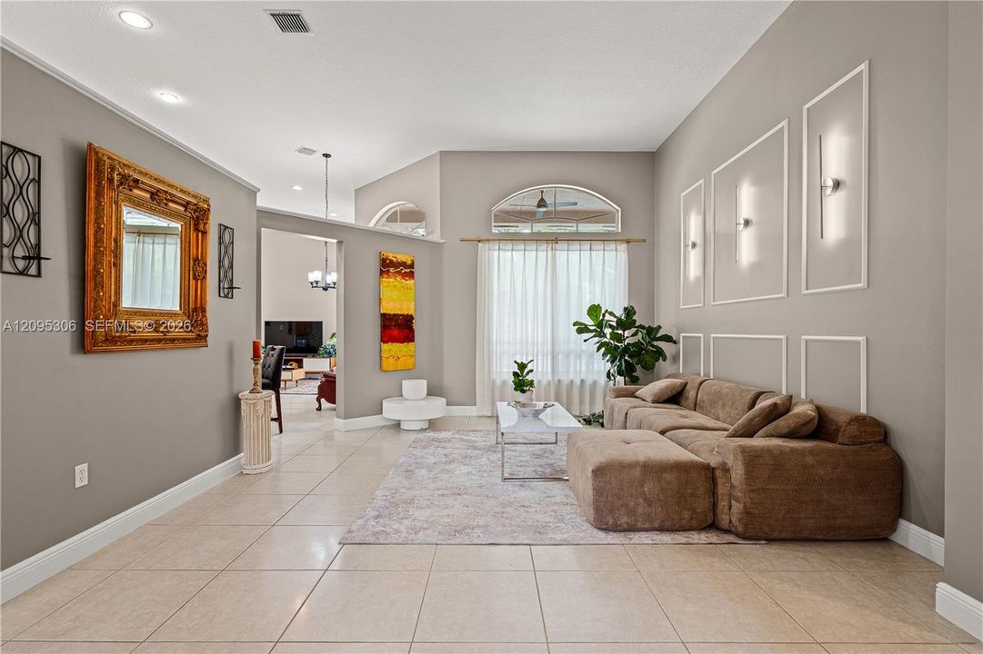 For Sale: $970,000 (4 beds, 3 baths, 2829 Square Feet)