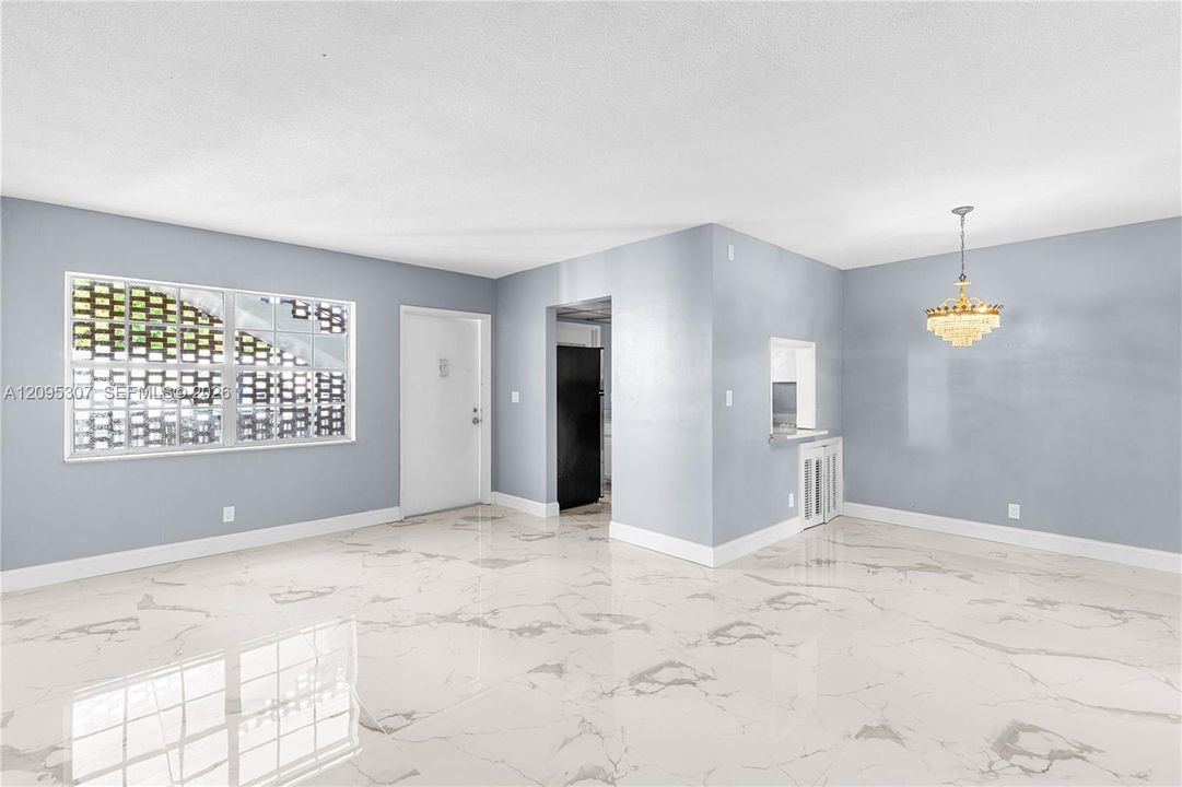 En Venta: $119,900 (1 camas, 1 baños, 676 Pies cuadrados)