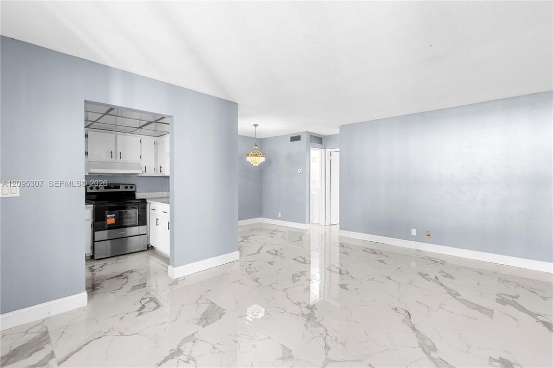 En Venta: $119,900 (1 camas, 1 baños, 676 Pies cuadrados)
