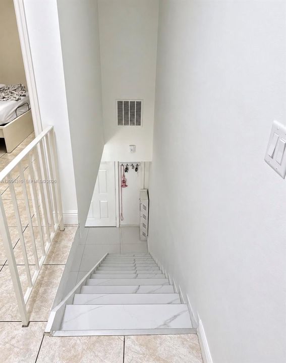 En Venta: $310,000 (2 camas, 1 baños, 1125 Pies cuadrados)