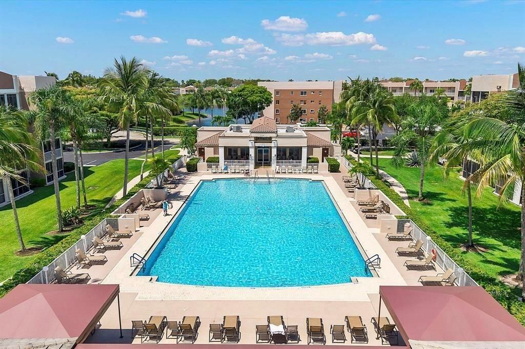 Grandville pool area