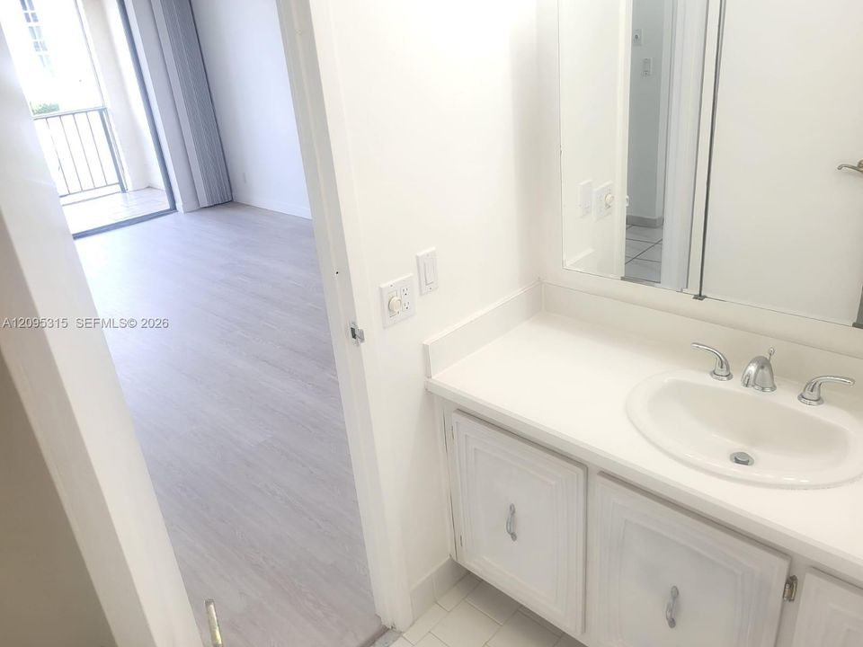 En Renta: $2,000 (1 camas, 1 baños, 924 Pies cuadrados)