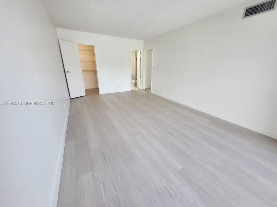 En Renta: $2,000 (1 camas, 1 baños, 924 Pies cuadrados)