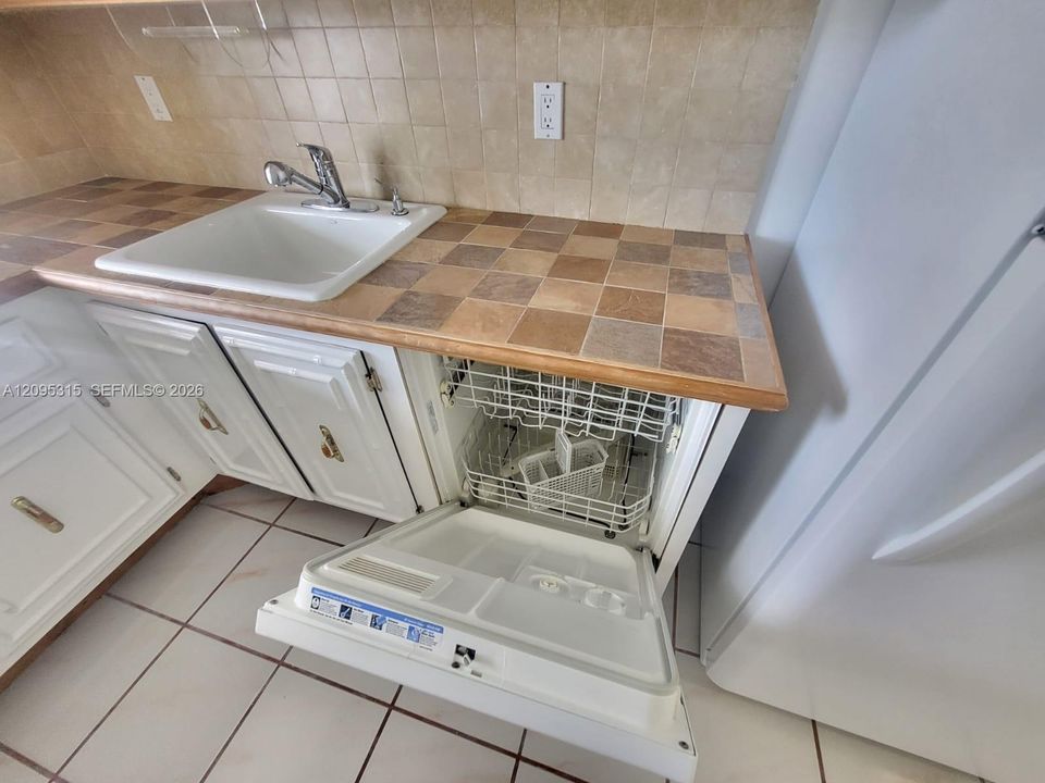 En Renta: $2,000 (1 camas, 1 baños, 924 Pies cuadrados)