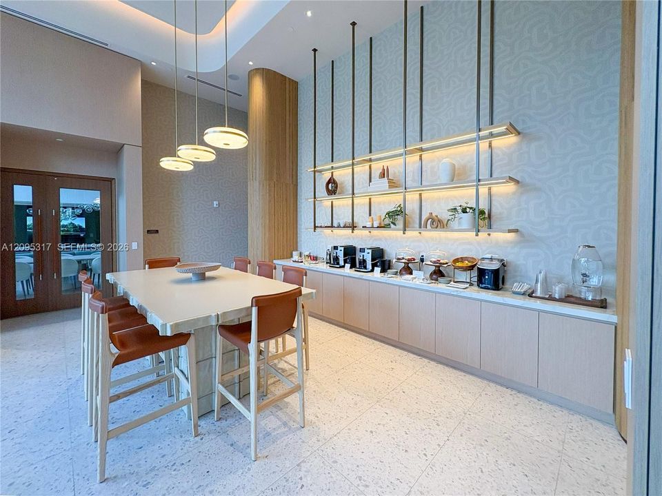 For Rent: $9,800 (2 beds, 3 baths, 1481 Square Feet)