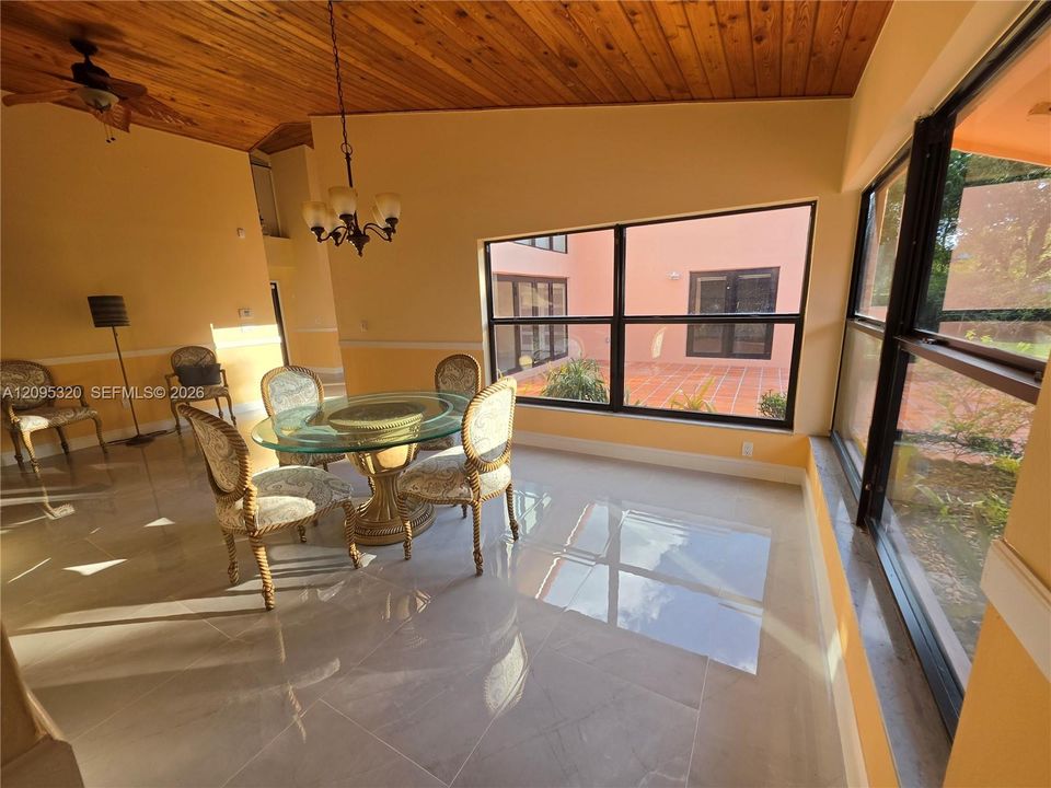 For Sale: $2,950,000 (5 beds, 3 baths, 3633 Square Feet)