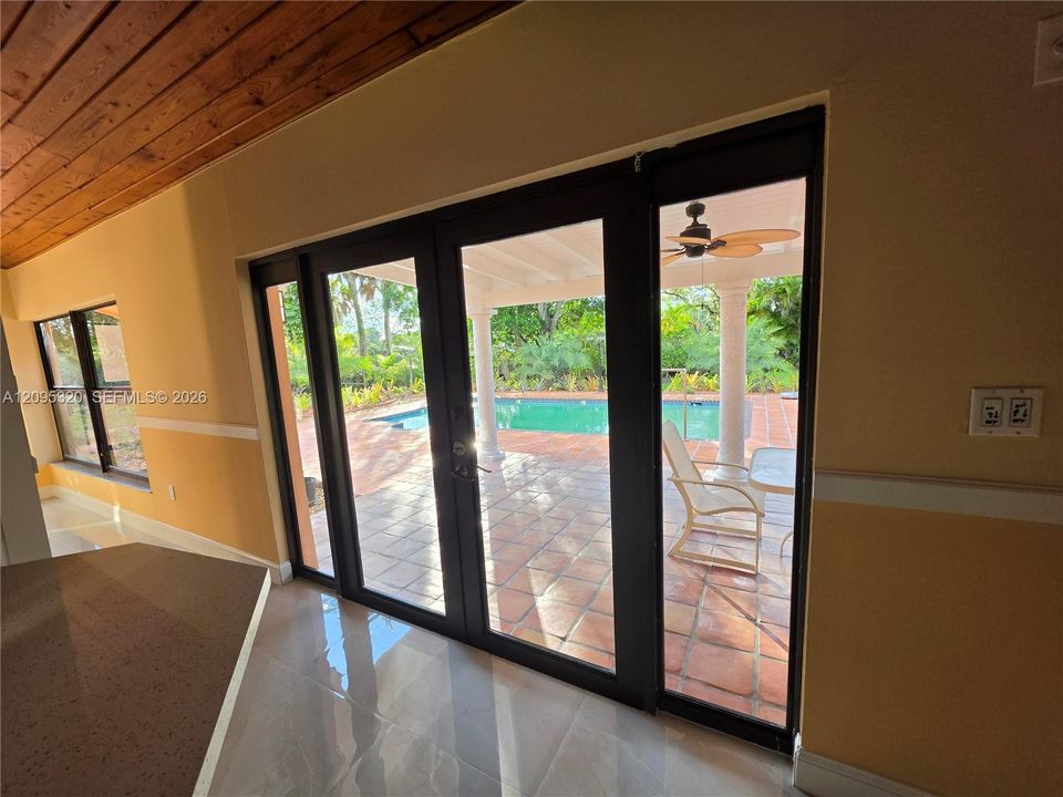 For Sale: $2,950,000 (5 beds, 3 baths, 3633 Square Feet)