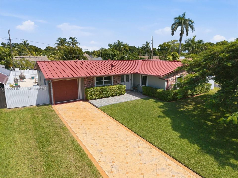 For Sale: $674,900 (3 beds, 2 baths, 1534 Square Feet)