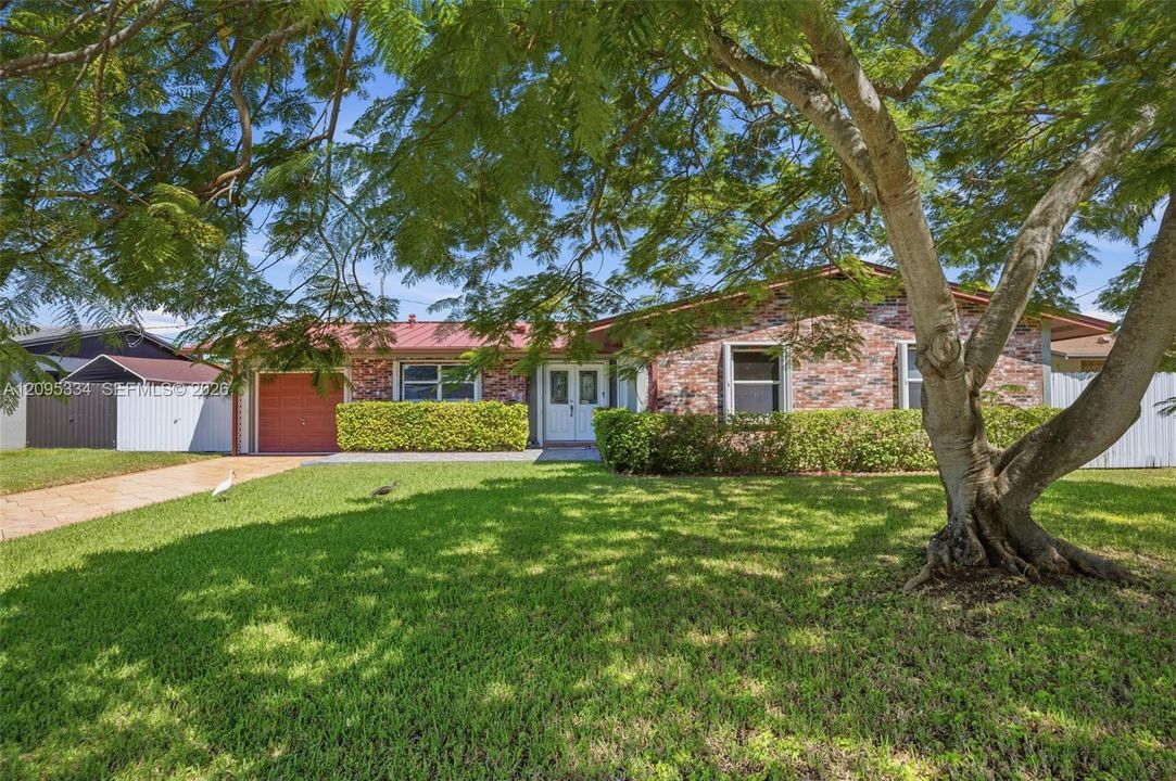 For Sale: $674,900 (3 beds, 2 baths, 1534 Square Feet)