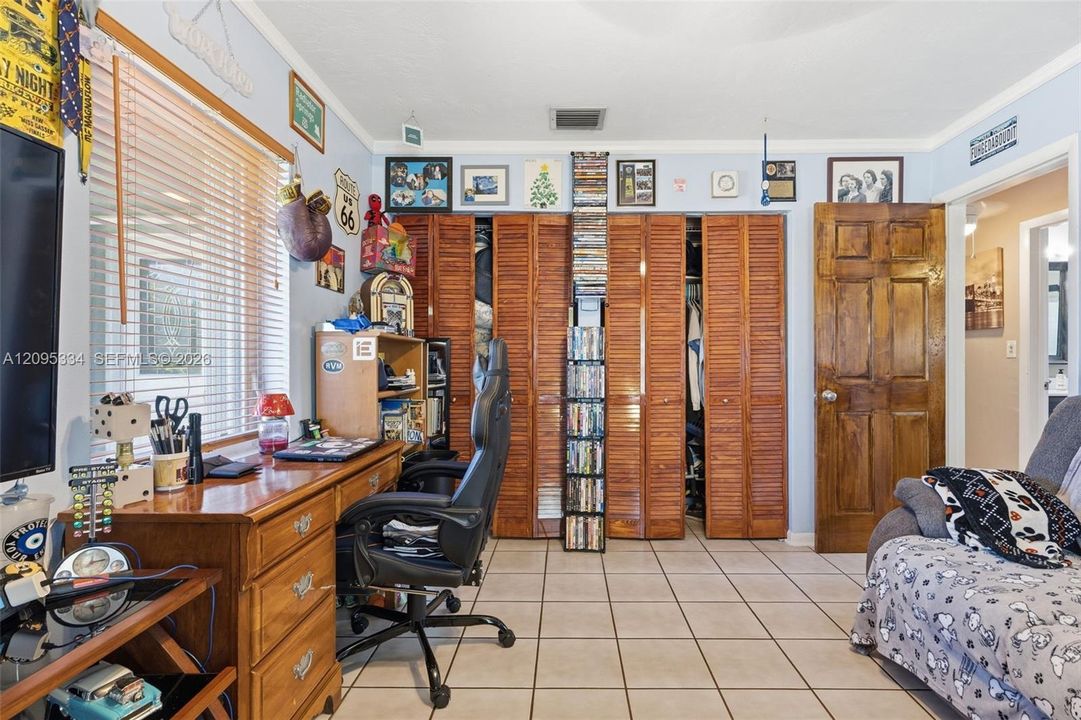 For Sale: $674,900 (3 beds, 2 baths, 1534 Square Feet)