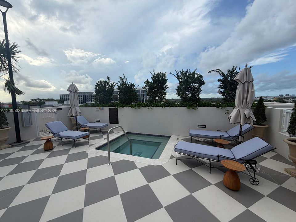 En Venta: $639,000 (1 camas, 1 baños, 0 Pies cuadrados)