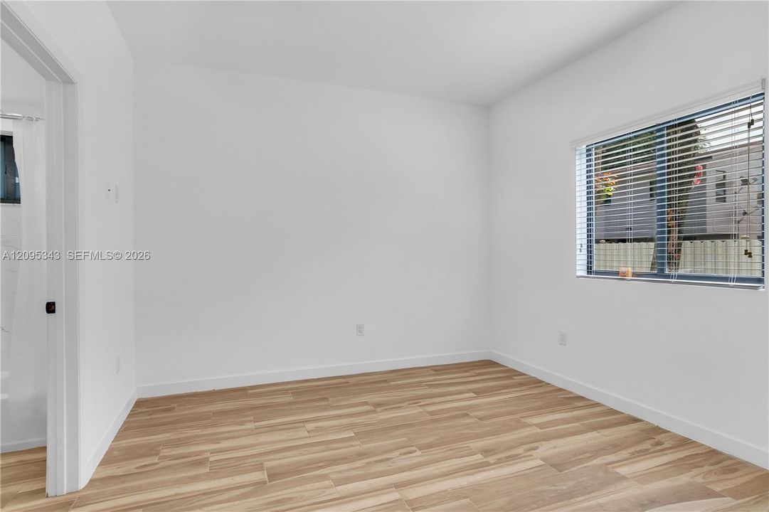 For Rent: $2,300 (2 beds, 2 baths, 1100 Square Feet)
