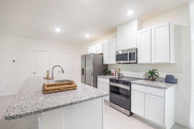 willow-LRG-69ea624c805f9