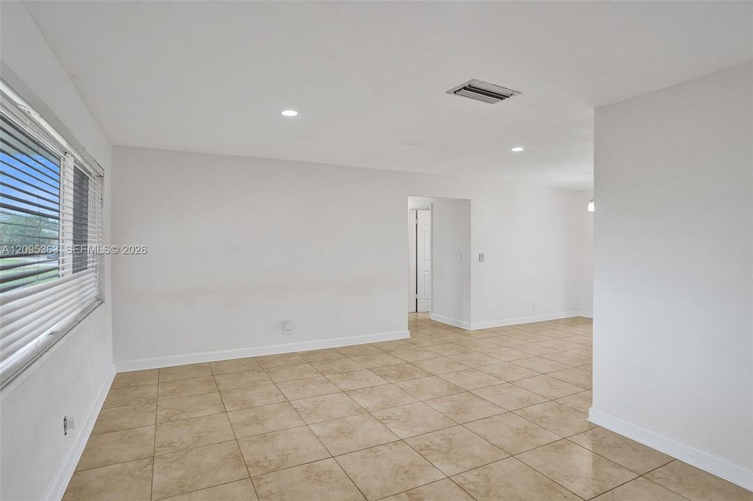 En Renta: $3,500 (3 camas, 2 baños, 885 Pies cuadrados)