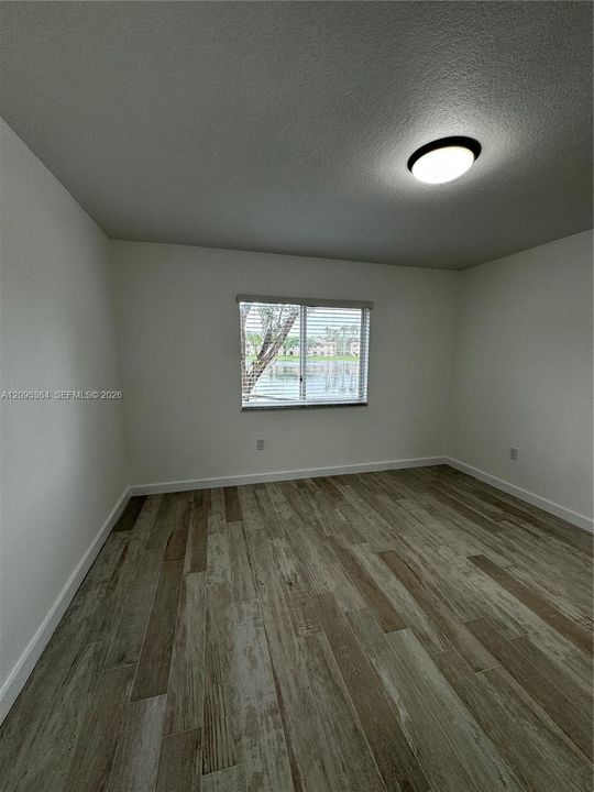 For Rent: $2,000 (2 beds, 2 baths, 822 Square Feet)