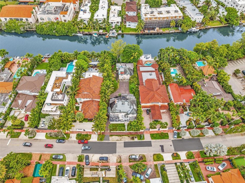 En Venta: $9,600,000 (13 camas, 10 baños, 6949 Pies cuadrados)