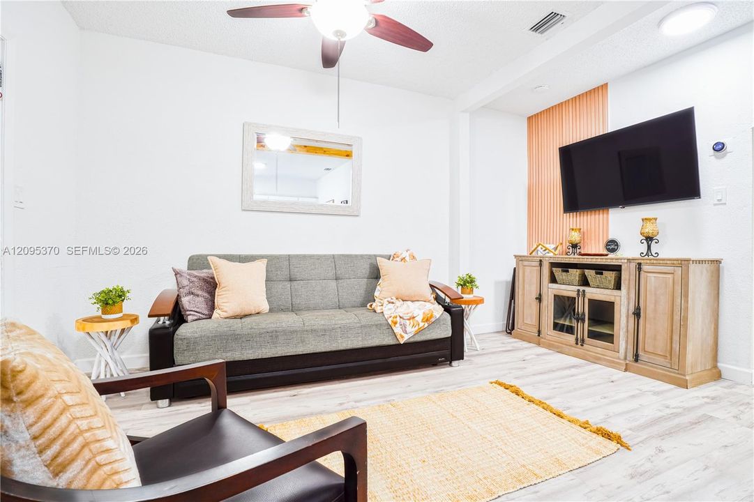 Apartment 2 – Full kitchen