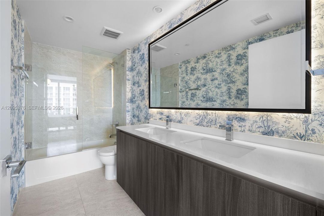 For Rent: $7,200 (2 beds, 2 baths, 1171 Square Feet)