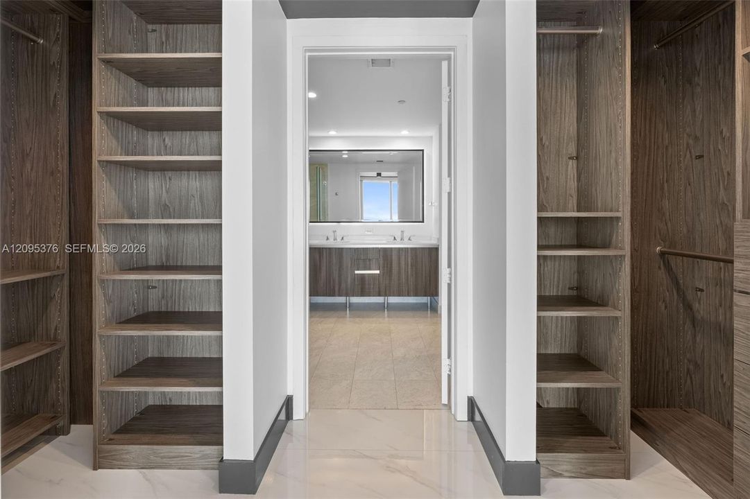 For Rent: $7,200 (2 beds, 2 baths, 1171 Square Feet)