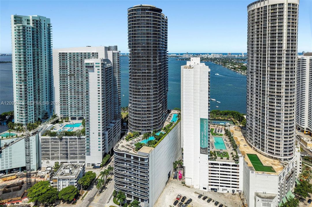 For Rent: $7,200 (2 beds, 2 baths, 1171 Square Feet)