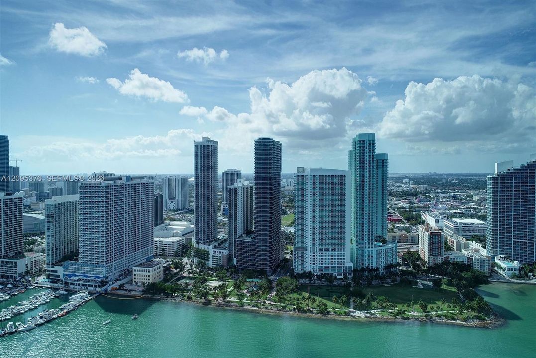 For Rent: $7,200 (2 beds, 2 baths, 1171 Square Feet)