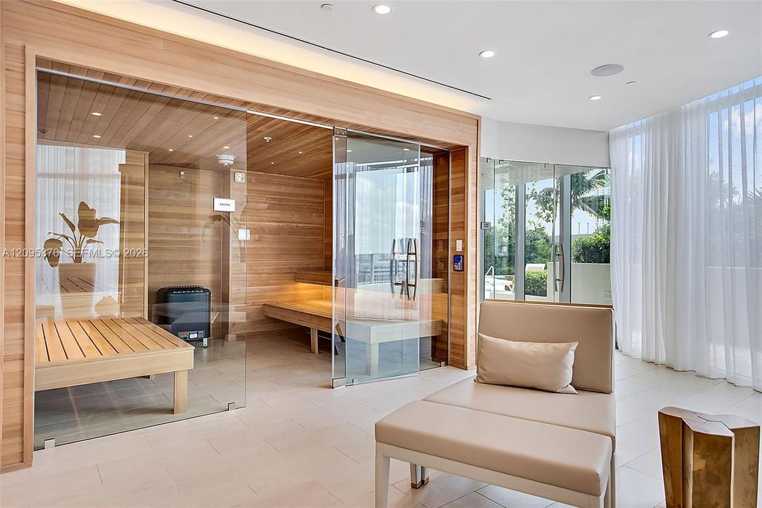 For Rent: $7,200 (2 beds, 2 baths, 1171 Square Feet)