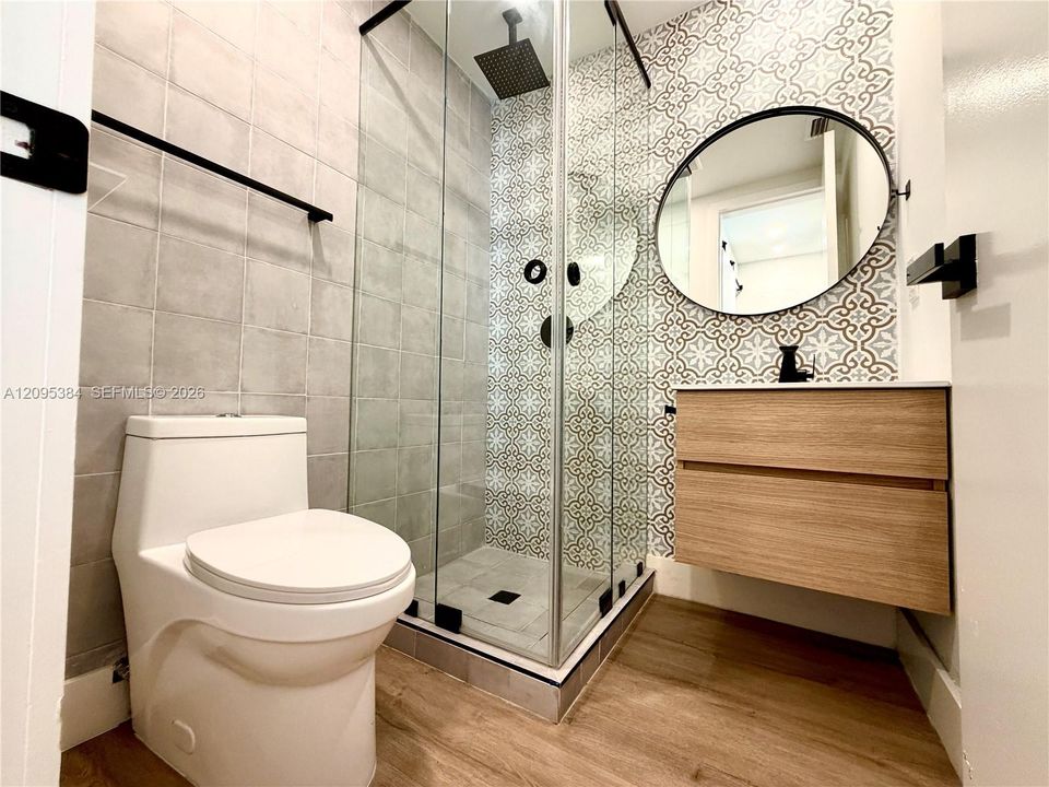 For Rent: $3,900 (2 beds, 2 baths, 1715 Square Feet)