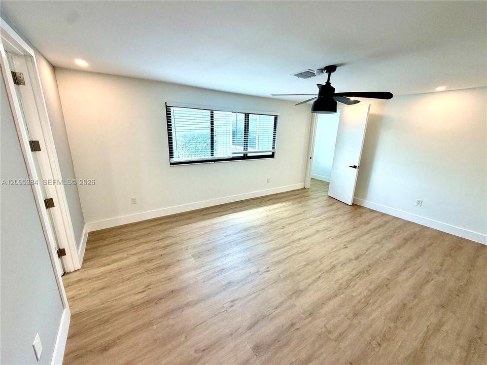 For Rent: $3,900 (2 beds, 2 baths, 1715 Square Feet)